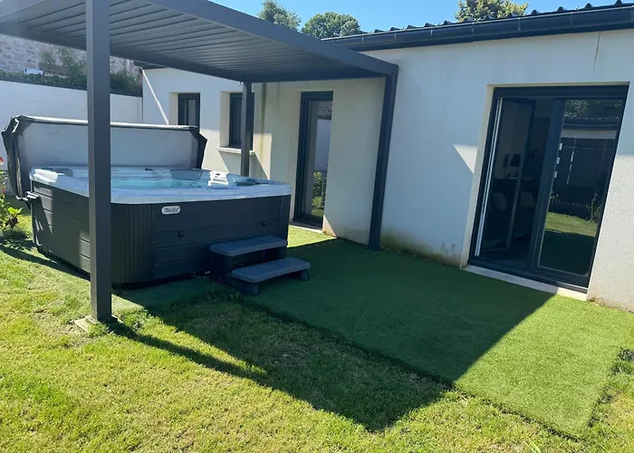 Maison Avec Jacuzzi Et Sauna *